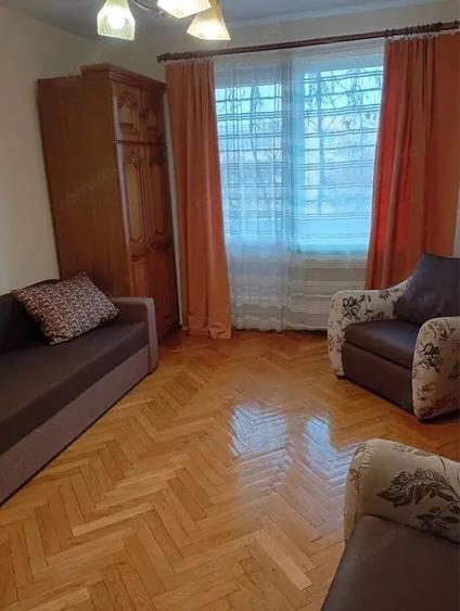 Apartament cu 2 camere decomandat în Unirii