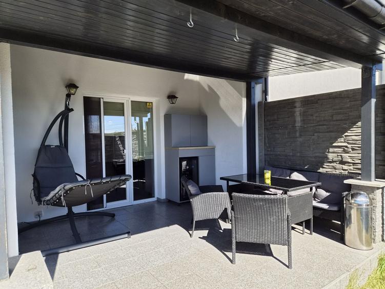 Apartament cu 2 camere decomandat în Dumbrăvița