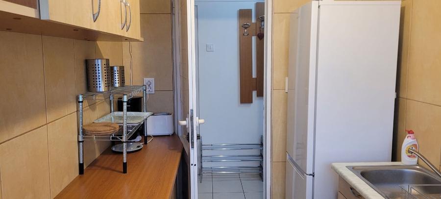 Apartament cu 2 camere semidecomandat, mobilat în Tineretului