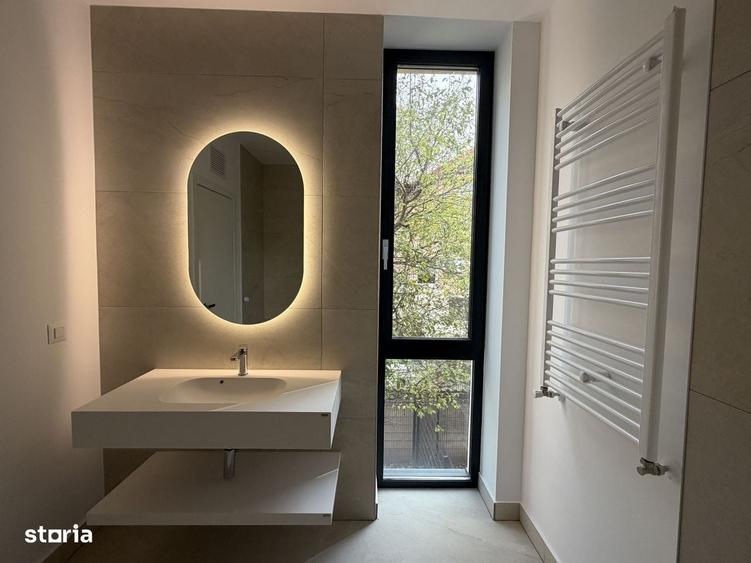 Casă cu 4 camere cu Teren 100 Mp în Dămăroaia