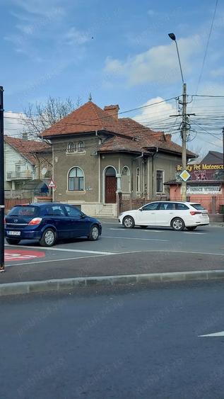 Casă cu Teren 140 Mp în Central