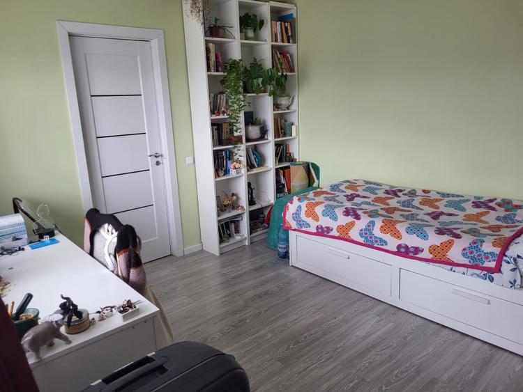 Duplex cu 5 camere cu Canalizare în Florești