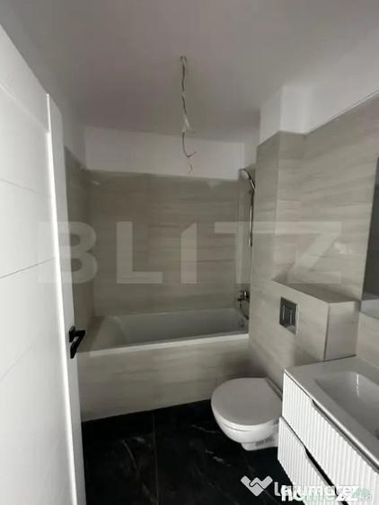 Apartament cu 2 camere semidecomandat în Independenței