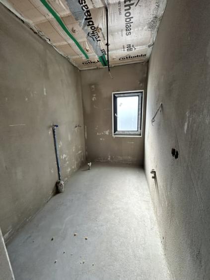 Casă individuală cu 5 camere cu Canalizare în Chinteni