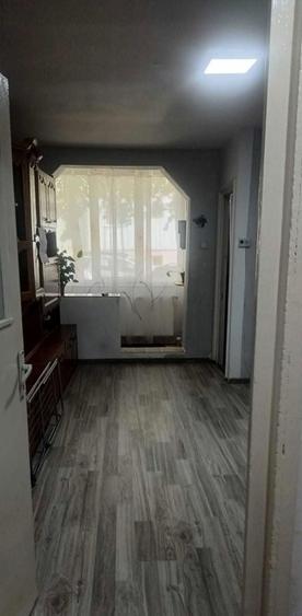 Garsonieră decomandată în Exterior Vest