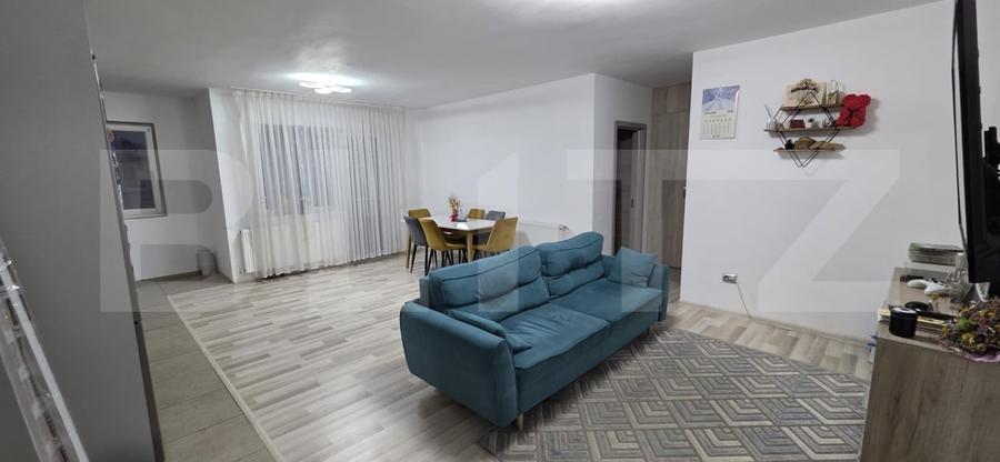 Apartament cu 2 camere semidecomandat, mobilat în Florești