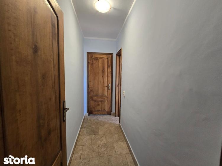 Apartament cu 3 camere în Gruiu
