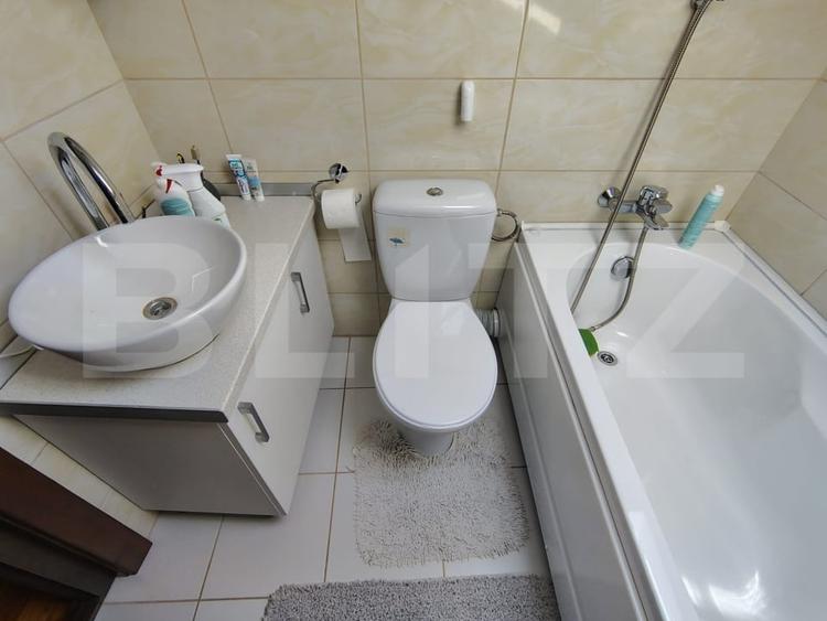 Casă individuală cu 5 camere cu Garaj în Chinteni