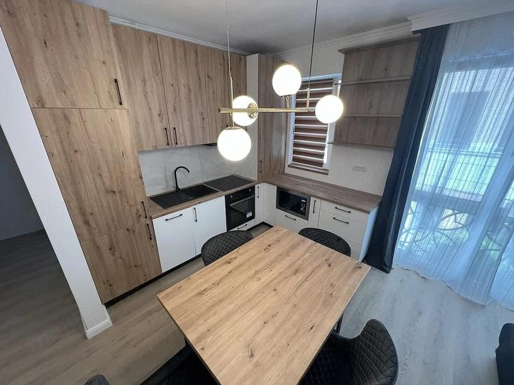 Apartament cu 2 camere decomandat în Giroc