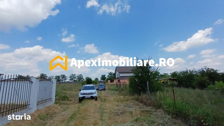 Casă cu 4 camere cu Teren 883 Mp în Varlaam