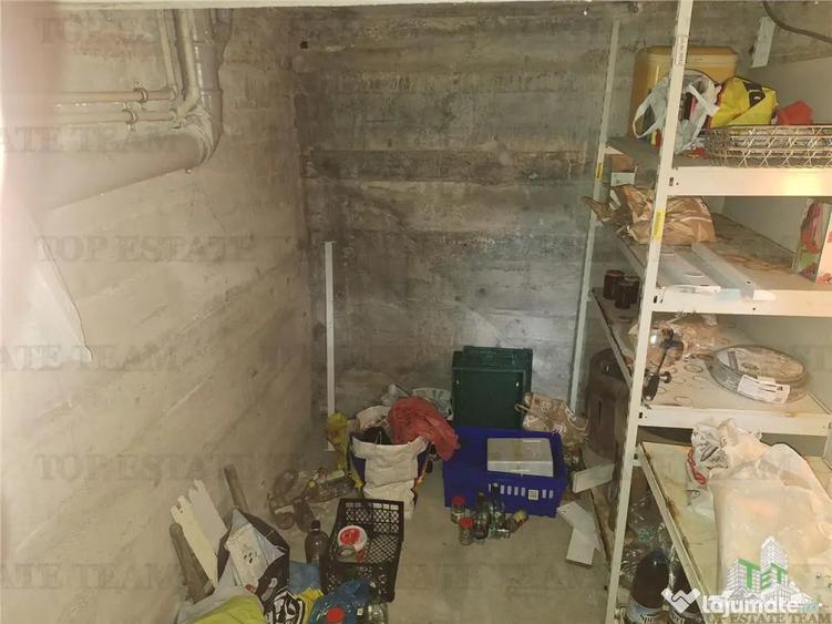 Casă cu 5 camere cu Teren 182 Mp în Colentina