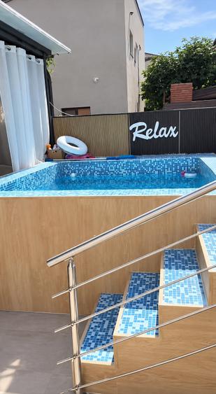 Duplex cu 4 camere cu Canalizare în Central