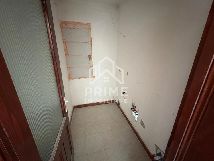 Spațiu comercial, de 100 mp, în Cetate