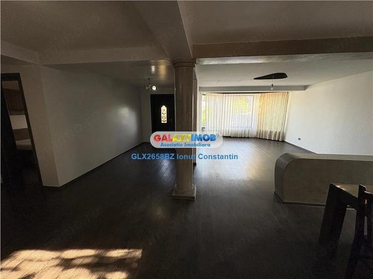 Casă cu Teren 452 Mp în Mihai Viteazu