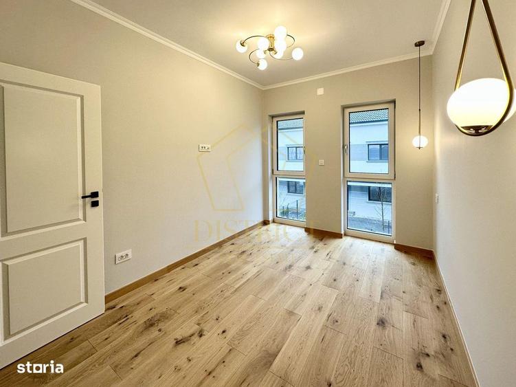 Casă cu 4 camere cu Teren 250 Mp în Săcălaz