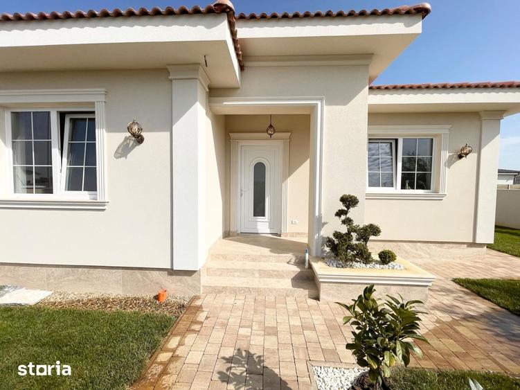 Casă cu 4 camere cu Teren 550 Mp în Moșnița Nouă