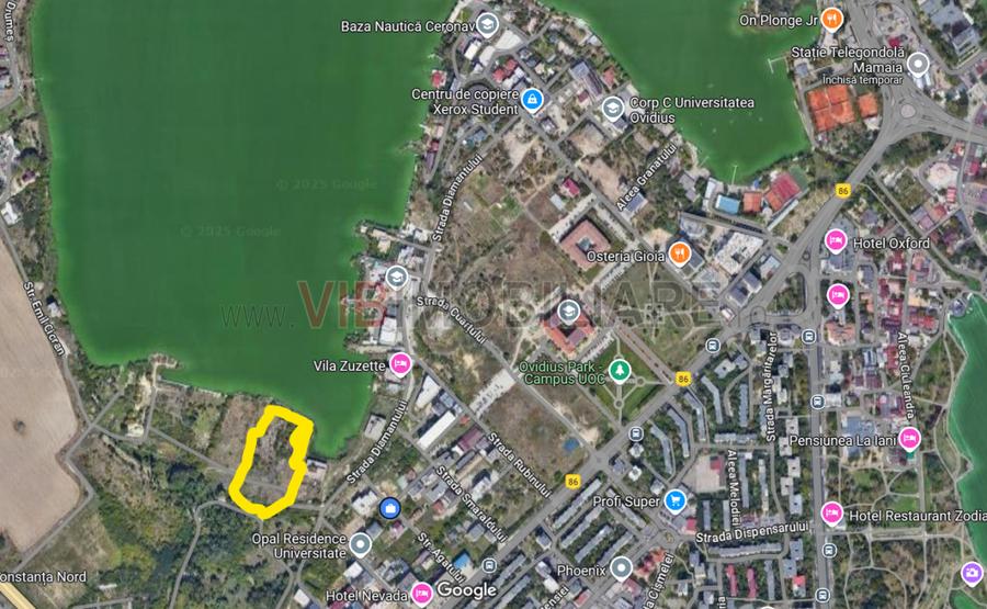Teren intravilan de 14000 mp, în Central