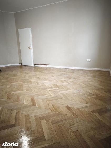 Casă cu 4 camere cu Canalizare în Aleea Carpați