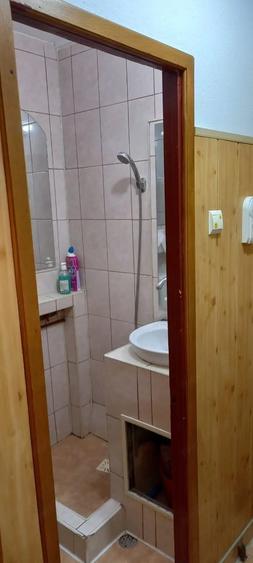 Garsonieră decomandată în Florilor