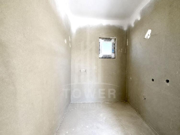 Duplex cu 4 camere cu Canalizare în Șura Mică