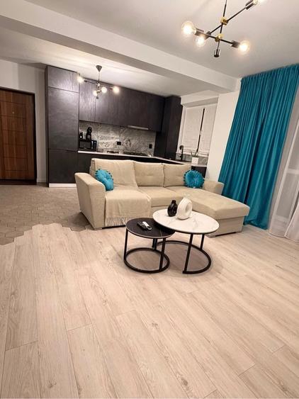 Apartament cu 2 camere decomandat în Bordei