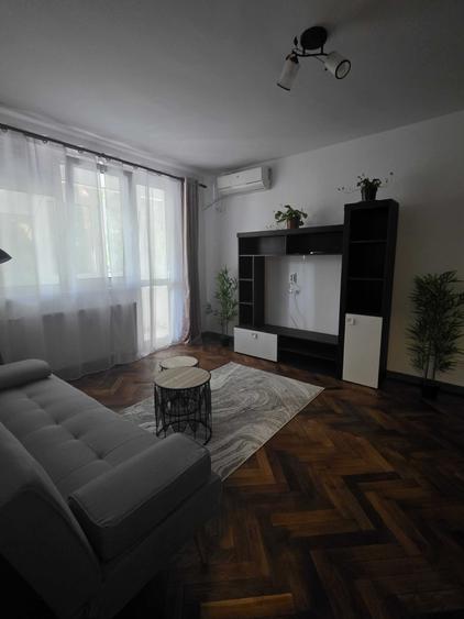 Inchiriere apartament 2 camere Berceni - 8