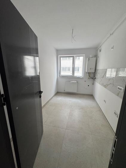Apartament cu 2 camere decomandat în Berceni