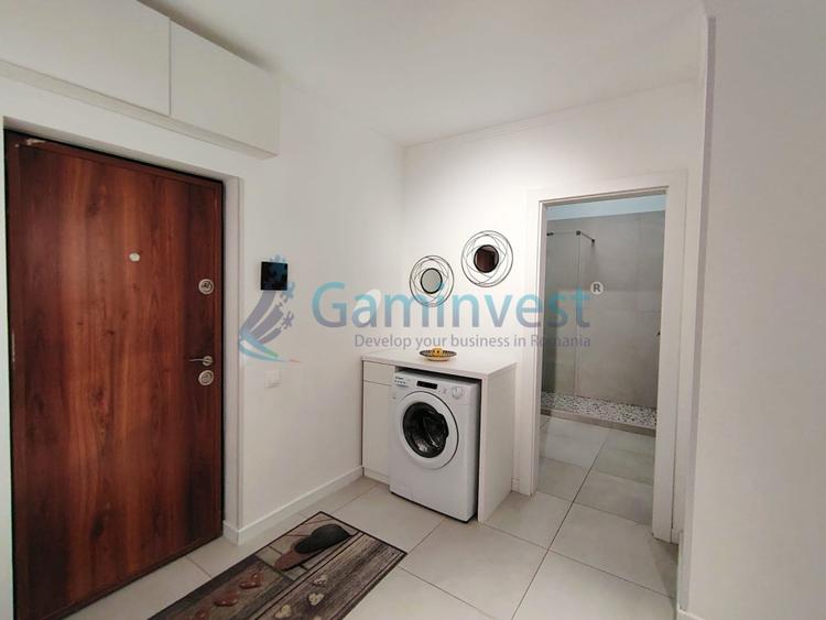 Apartament cu 3 camere decomandat, mobilat în Sud