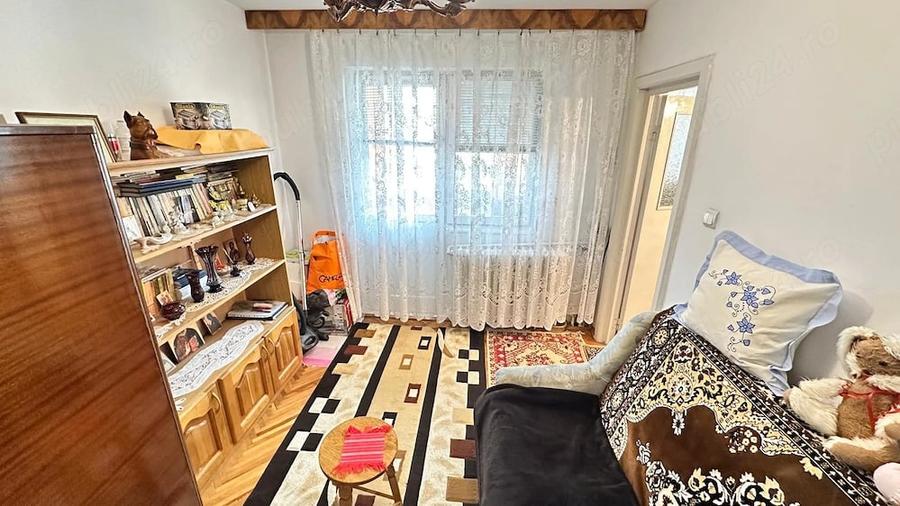 Apartament cu 2 camere nedecomandat în Girocului