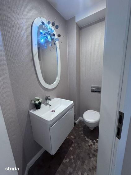 Casă cu 5 camere cu Teren 250 Mp în Feleacu