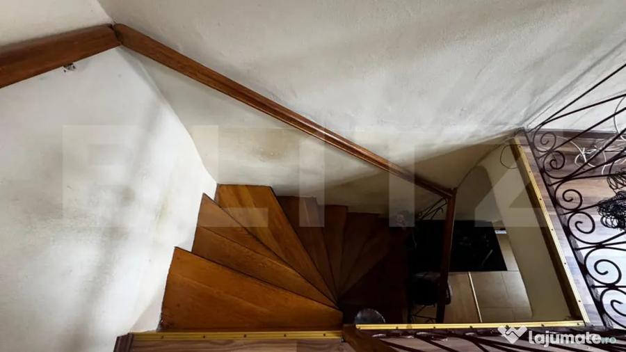 Apartament cu 3 camere decomandat în Central