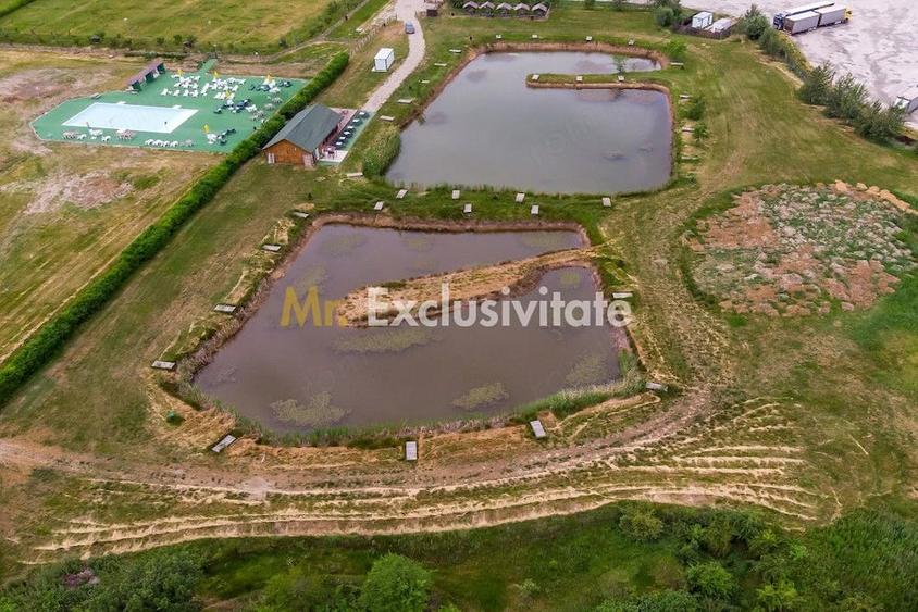 Spațiu comercial, de 855 mp, în Lintești