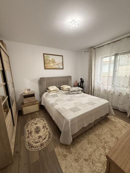 Casă cu 3 camere în Valu lui Traian