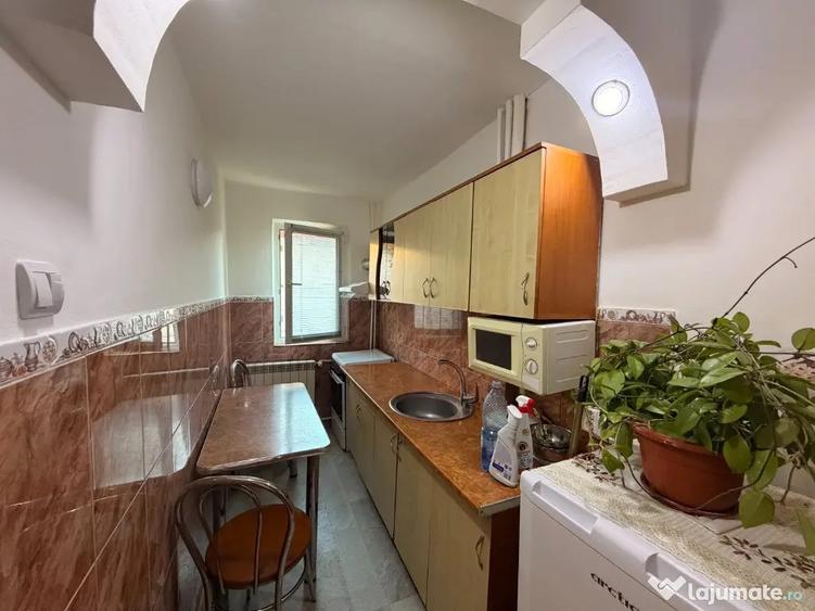 Apartament cu 2 camere semidecomandat în Big