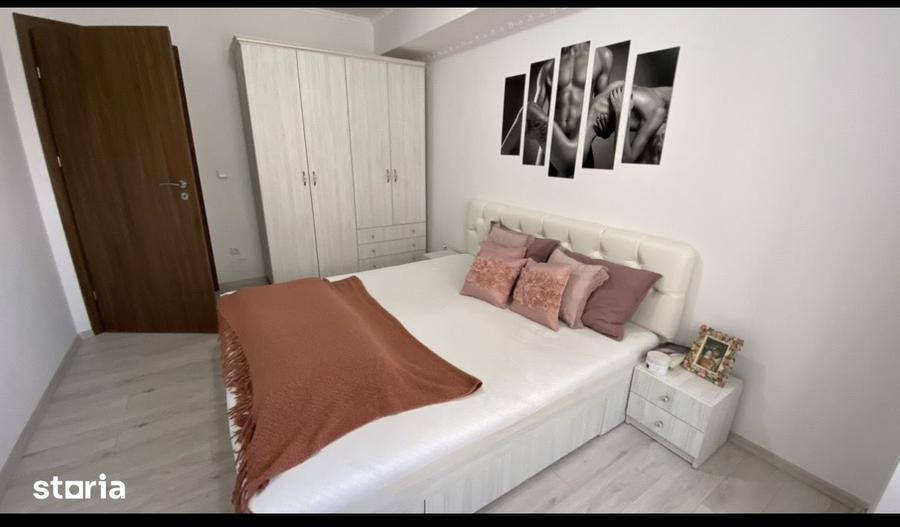 Apartament cu 3 camere în Iosia