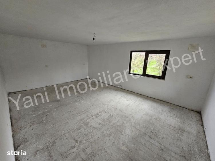 Casă cu 2 camere în Mușătești