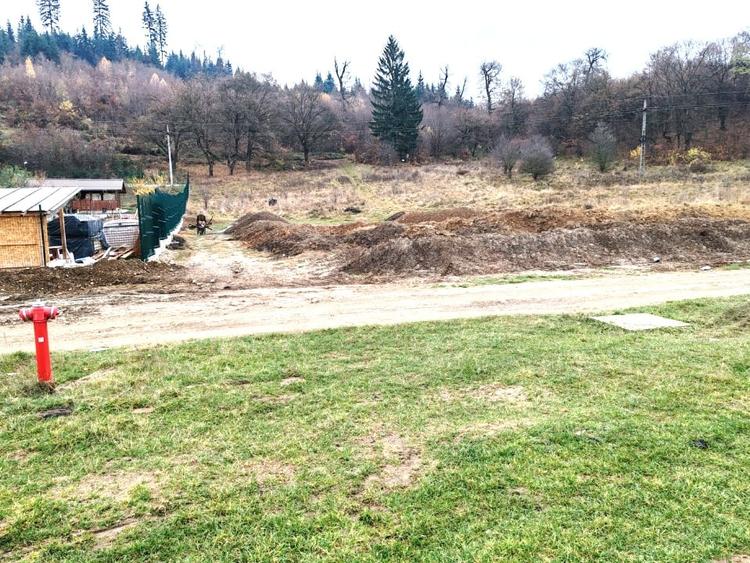 Teren Construcții intravilan de 2000 mp, în Cristian