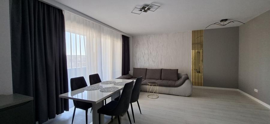 Apartament cu 2 camere semidecomandat, mobilat în Aradului