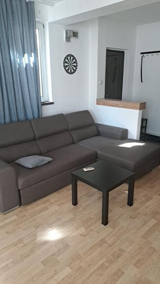 Apartament cu 2 camere semidecomandat în Obor