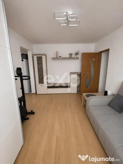 Apartament cu 2 camere decomandat în Trivale