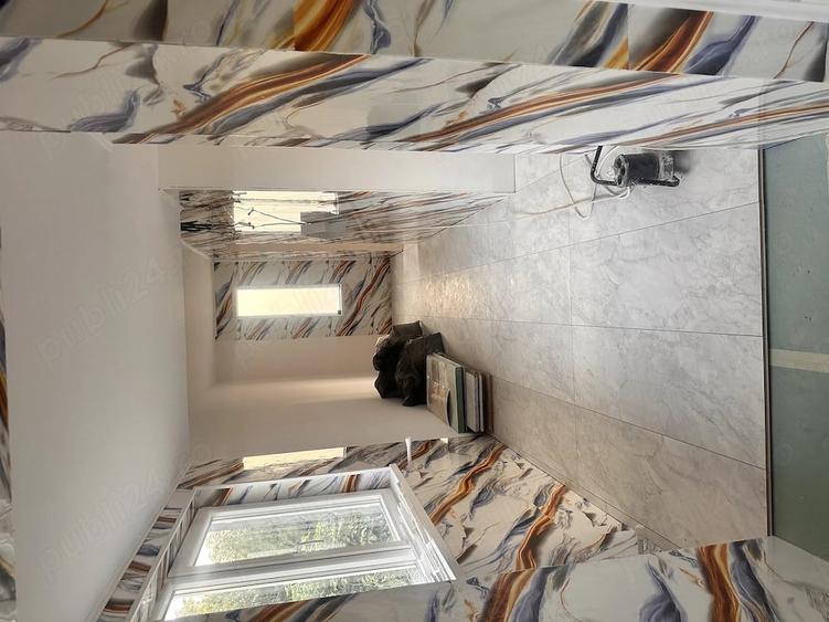 Casă cu Teren 1044 Mp în Central