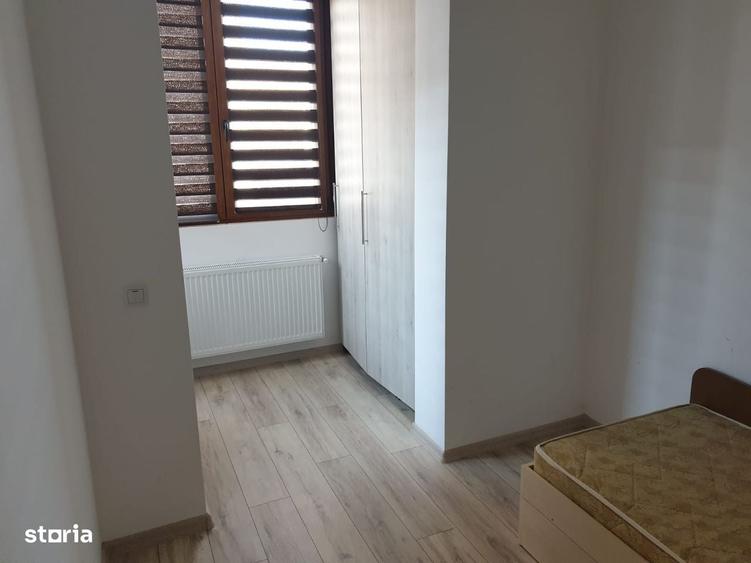 Apartament cu 3 camere în Gușterița