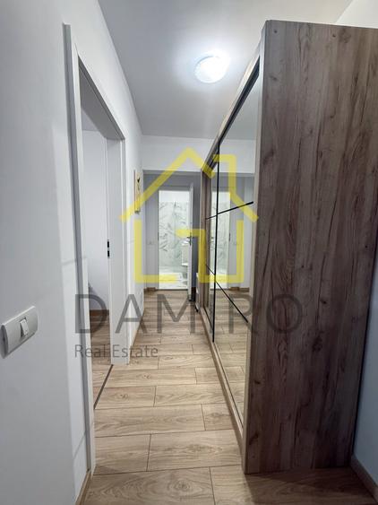 Apartament cu 3 camere semidecomandat în Pantelimon