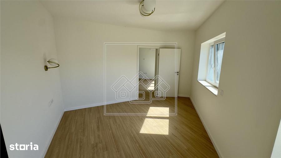 Apartament cu 2 camere în Cristian