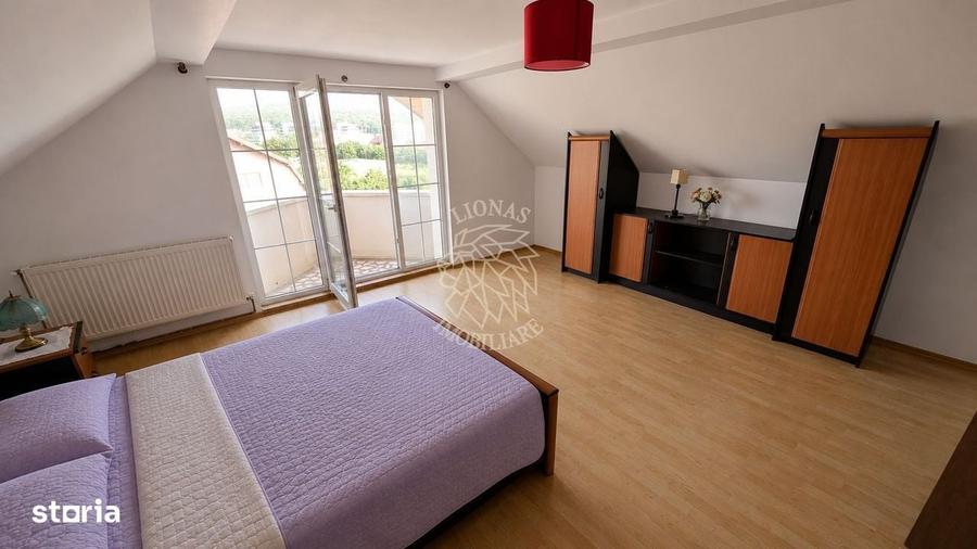 Apartament cu 3 camere în Calea Moldovei