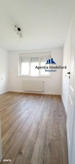 Apartament cu 3 camere decomandat în Burdea