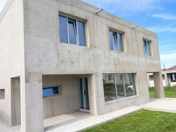 RECO Casa cuplata de vanzare in cartierul Tineretului, Oradea - 2