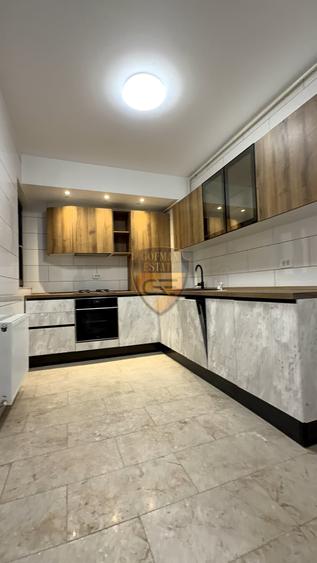 Apartament cu 3 camere decomandat, mobilat în Tomis Plus
