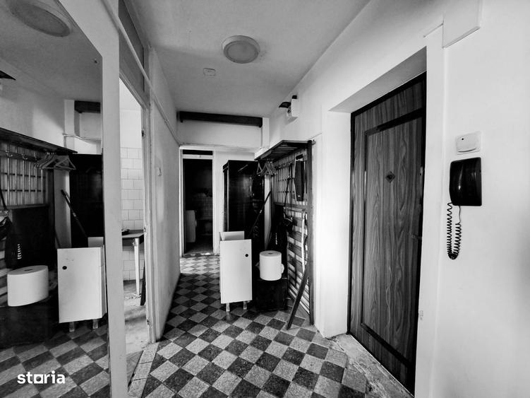 APARTAMENT/1984//50 mp/DOUA CAMERE/BALCON 6 mp/DECOMANDAT/OBOR/PARC - 4