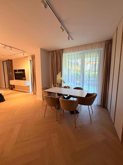 Apartament cu 4 camere decomandat în Iancu Nicolae